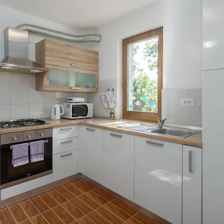 Holiday home Family Friendly House With A Swimming Pool Lindar, Istria - Sredisnja Istra - 14189 Pazin